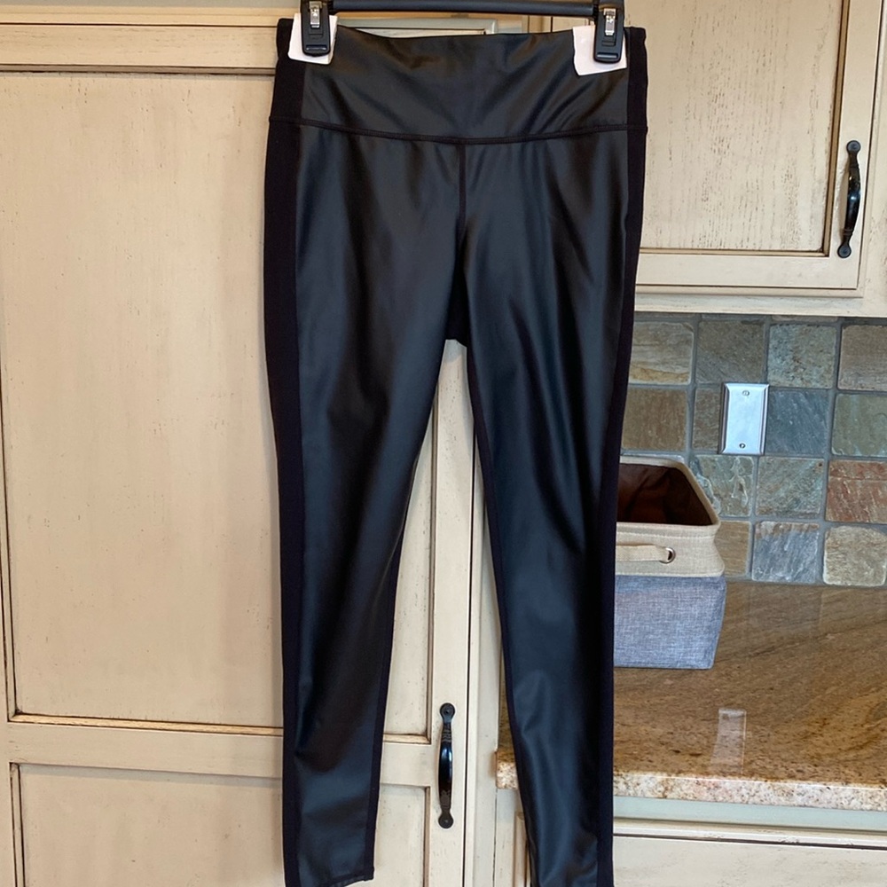 Athleta GLEAM TIGHT Faux Leather Front Leggings NEW SMALL
